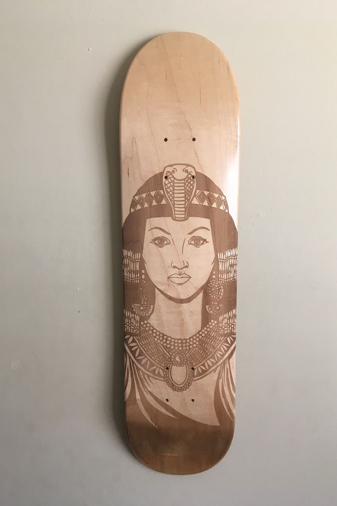 OG Queens cleopatra skate