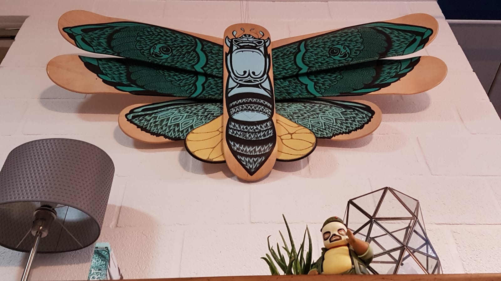 Battarfly Skateboard Sculpture By Mata7ik 3