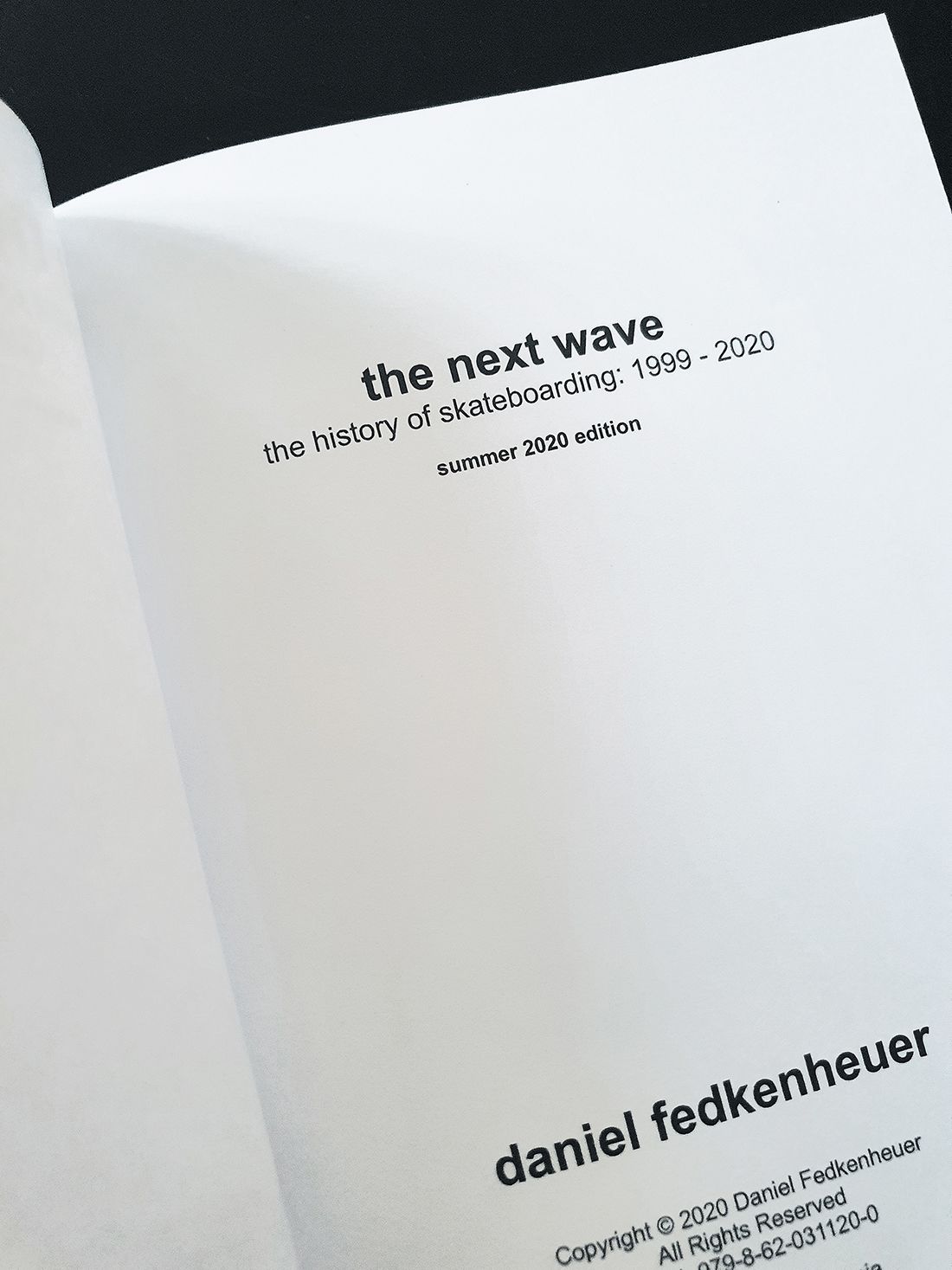 The Next Wave Book Par Daniel Fedkenheuer HD 1