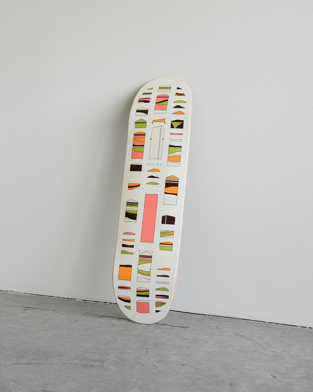 Tephra Skateboard Par Ella Webb X Sovrn Skateboards1