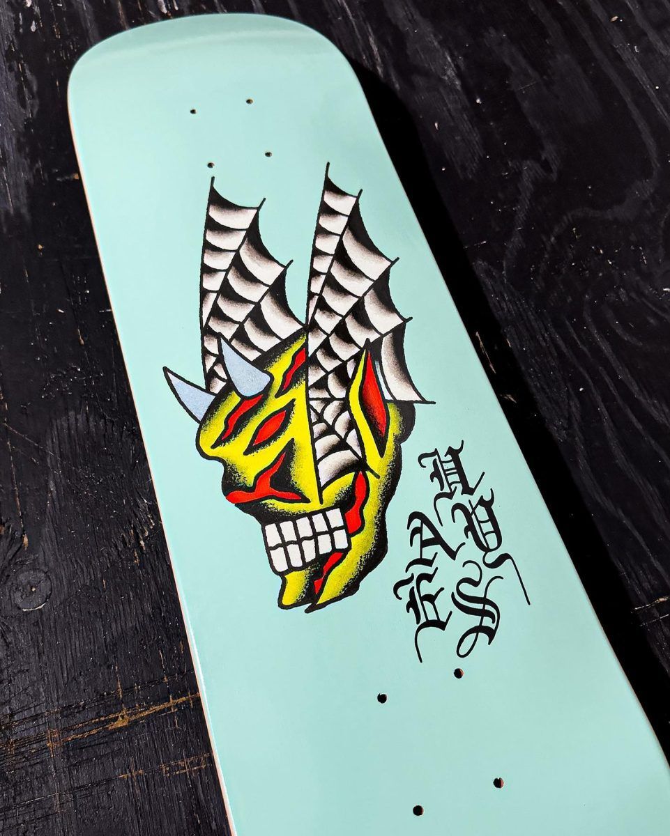 ‘Seven Trumpets’ board series par Frank William x Deathwish Skateboards