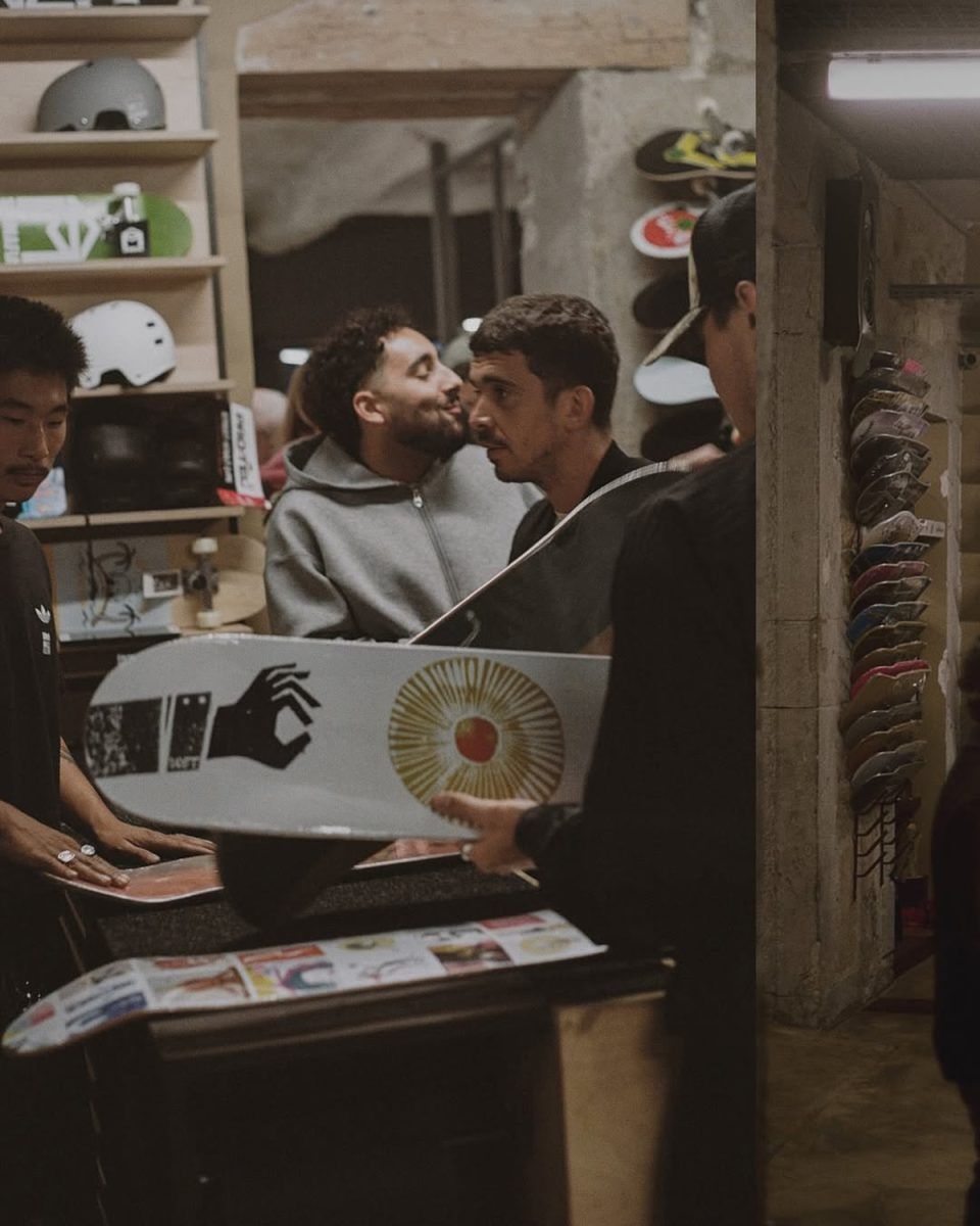 Gigi X Wallstreet Skateshop