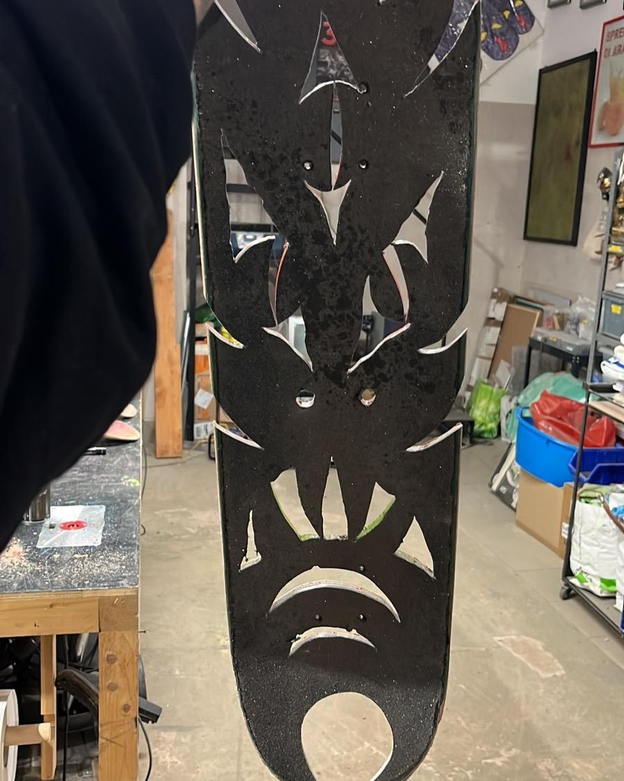 Detshorore Skateboards For Heart Roma